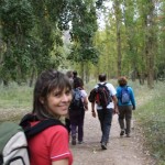 Mi niña feliz por el parque natural del Rio Duraton